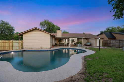 9910 Faylin Dr, Austin, TX, 78753-4418 | Card Image