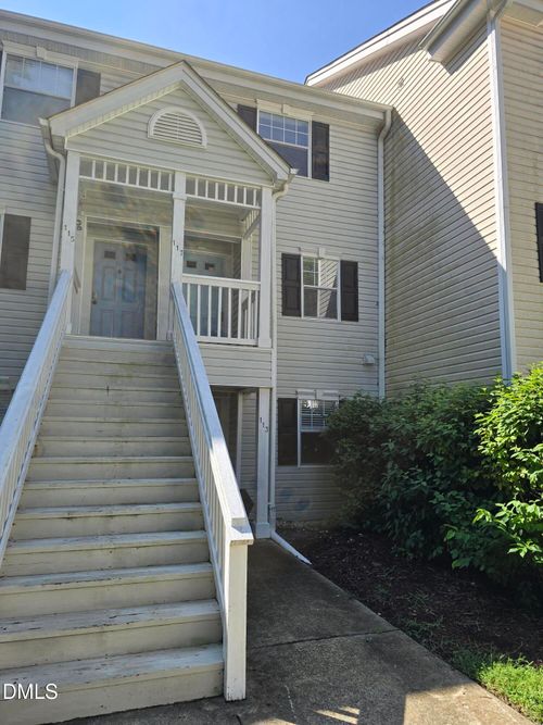 117 Kingsbury Dr, Chapel Hill, NC, 27514-1570 | Card Image