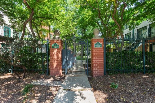 4-1812 S Federal St, Chicago, IL, 60616-1651 | Card Image