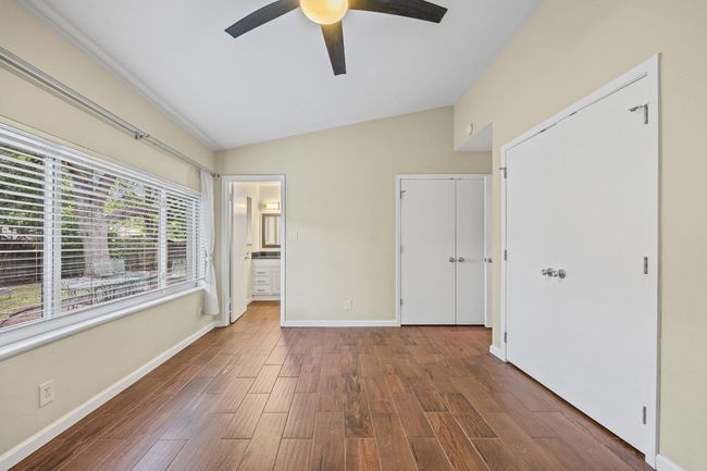 9215 Hunters Trce E, House other with 4 bedrooms, 2 bathrooms and null parking in Austin TX | Image 15