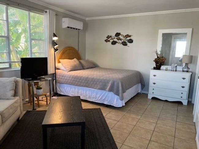 APT-3 - 202 N Yturria St, House other with 0 bedrooms, 1 bathrooms and null parking in Port Isabel TX | Image 5