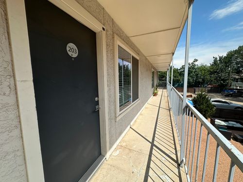 apt-203-5408 Reiger Ave, Dallas, TX, 75214-5065 | Card Image