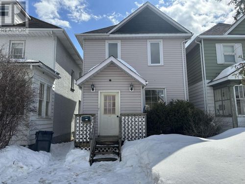118 Amelia St W, Thunder Bay, ON, P7E4A2 | Card Image