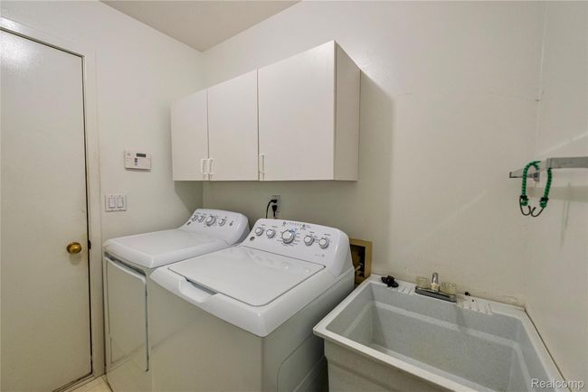 First floor laundry | Image 27