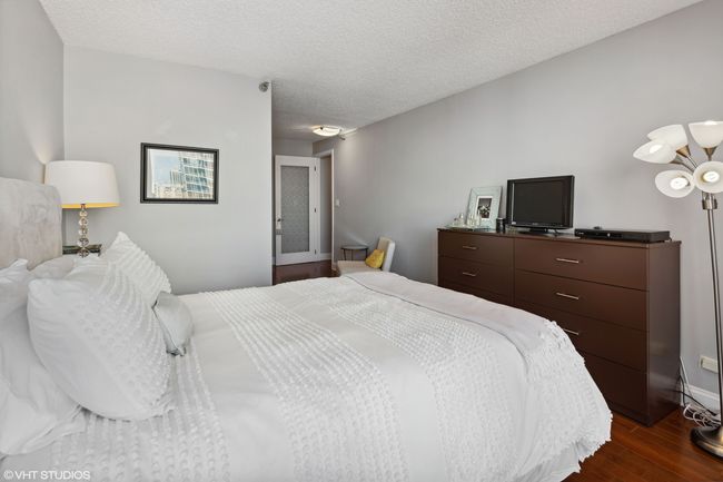 APT-2703 - 1122 N Clark St, Condo with 2 bedrooms, 2 bathrooms and 1 parking in CHICAGO IL | Image 13