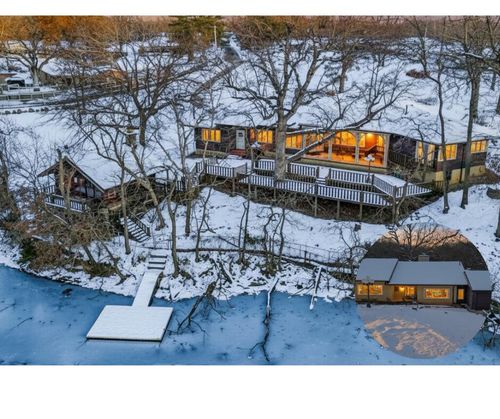 1 Stone Ave, MOBERLY, MO, 65270-1158 | Card Image