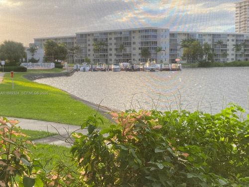 apt-a108-2929 Point East Dr, Aventura, FL, 33160-2634 | Card Image