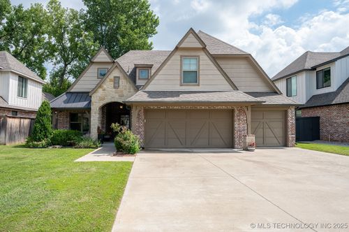11939 S 68th East Ave, Bixby, OK, 74008-8277 | Card Image