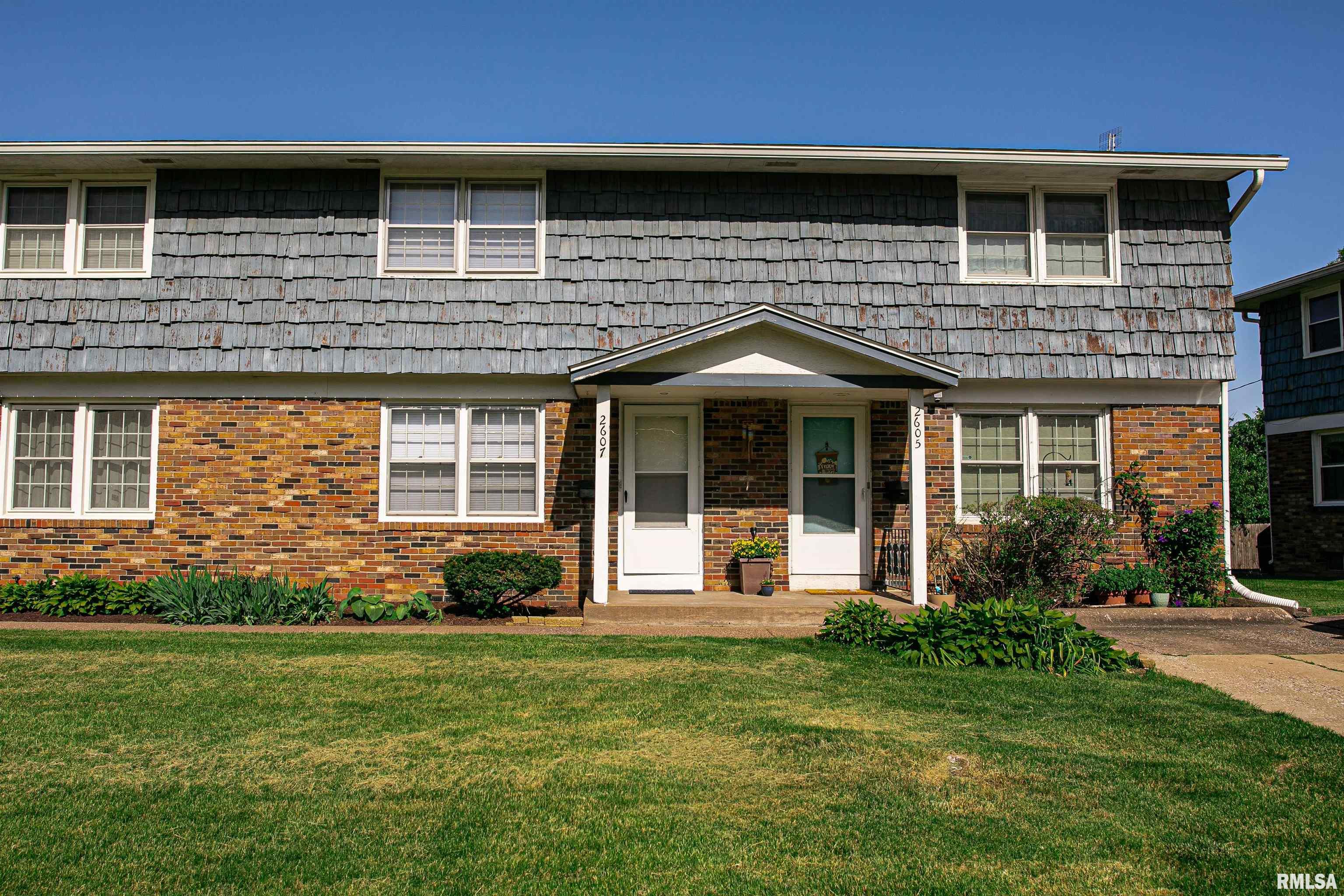 Hawthorne Dr, Bettendorf, IA 52722