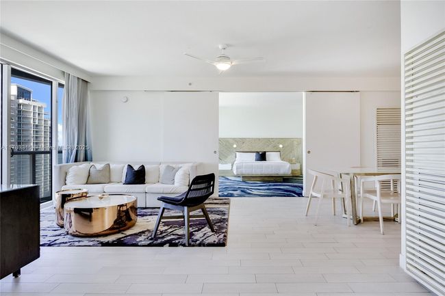 1802 - 3101 Bayshore Dr, Condo with 2 bedrooms, 2 bathrooms and null parking in Fort Lauderdale FL | Image 9