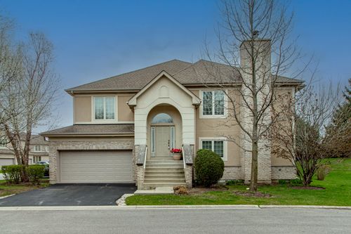 6 Beaconsfield Ct, Lincolnshire, IL, 60069-2905 | Card Image