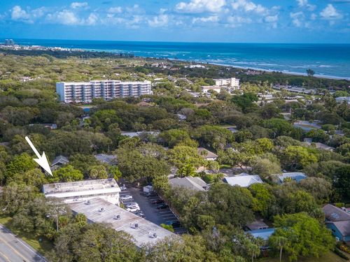 103b-900 Jasmine Ln, Vero Beach, FL, 32963-2237 | Card Image