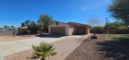 5745 S Hildreth Avenue, Tucson, AZ, 85746 | Card Image