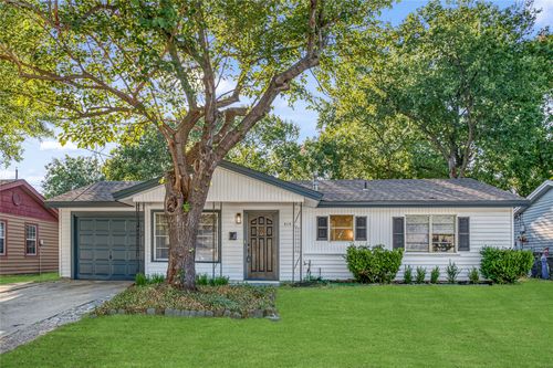 414 Freestone Dr, Euless, TX, 76039-3666 | Card Image