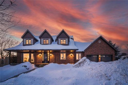 59 Keating Dr, Elora, ON, N0B1S0 | Card Image