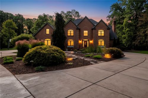 4219 Olde Charted Trl, Poland, OH, 44514-5333 | Card Image