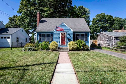 14 Joseph St, Manchester, CT, 06042-3104 | Card Image