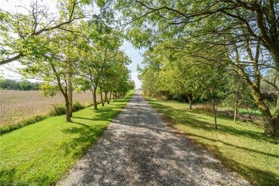 1040 Caistor Centre Rd, House other with 4 bedrooms, 2 bathrooms and 8 parking in Caistor Centre ON | Image 2