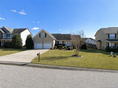 41 Botanical Ct, Bunnlevel, NC, 28323-9208 | Card Image
