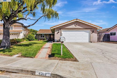 4318 Ellen Way, Union City, CA, 94587-4819 | Card Image