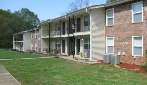 380 Regal St, Winfield, AL, 35594-5185 | Card Image