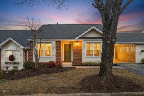 6936 Scotch Pine Ln, Roanoke, VA, 24019-2145 | Card Image