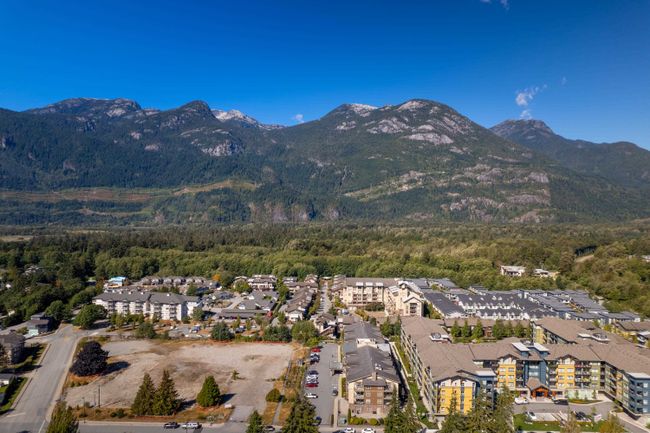 503 - 1365 Pemberton Avenue, Condo with 1 bedrooms, 1 bathrooms and 1 parking in Squamish BC | Image 24