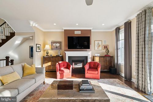 1636 North St, PHILADELPHIA, PA, 19130-3305 | Card Image