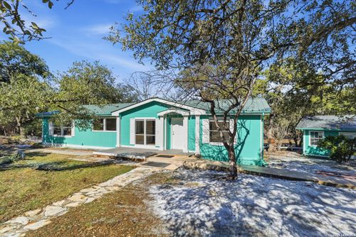 1535 Freshwater Dr, Bulverde, TX, 78163-1731 | Card Image