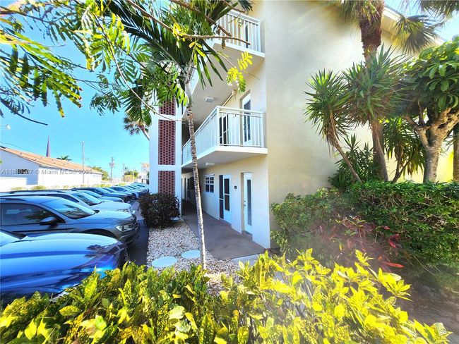 APT-149 - 1951 Ne 39 Th St, Condo with 2 bedrooms, 2 bathrooms and null parking in Lighthouse Point FL | Image 26