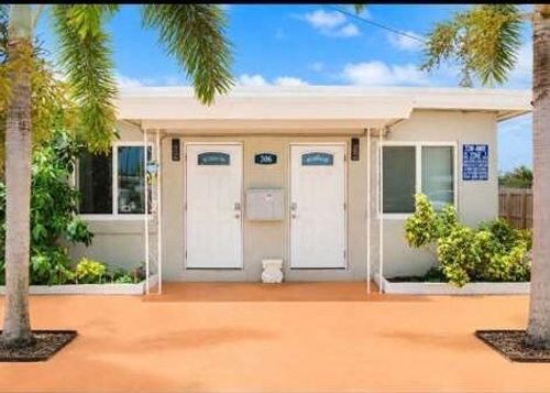 1-4-306 Ne 6th St, Hallandale Beach, FL, 33009-2446 | Card Image