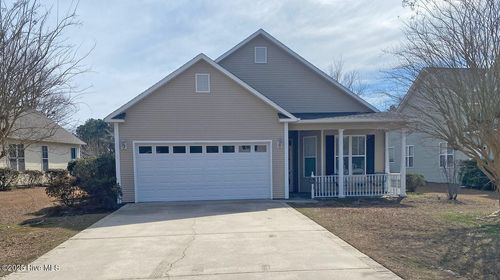 124 Azalea Dr, Hampstead, NC, 28443-8356 | Card Image
