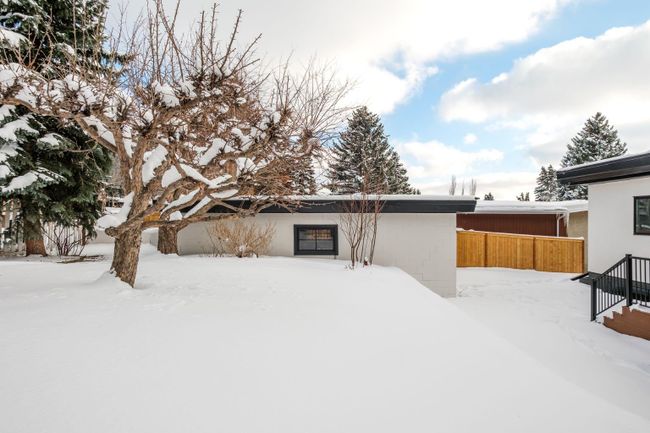 80 Clarendon Road Nw, Home with 5 bedrooms, 3 bathrooms and 4 parking in Calgary AB | Image 50