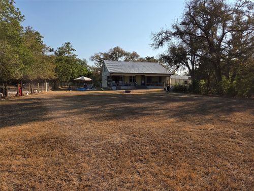 150 Beaver Rd, Elgin, TX, 78621-5631 | Card Image