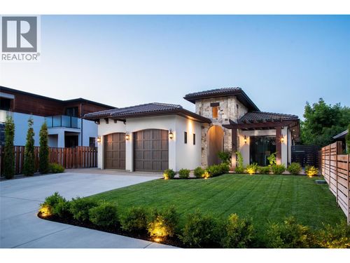 3567 Lakeshore Rd, Kelowna, BC, V1W3K1 | Card Image