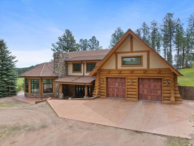 22506 Other, House other with 3 bedrooms, 3 bathrooms and null parking in Deadwood SD | Image 4