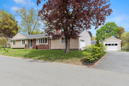 262 Sanders Ave, Lowell, MA, 01851-3419 | Card Image