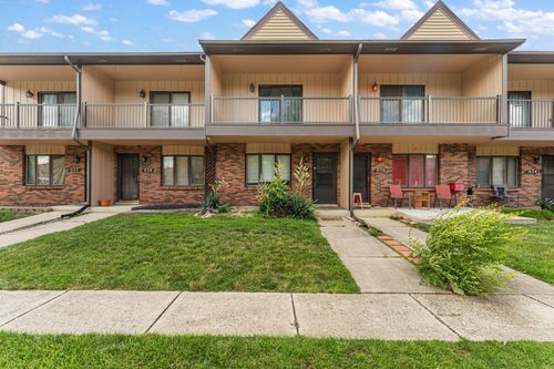 928 Jordan Cir, Schererville, IN, 46375 | Card Image