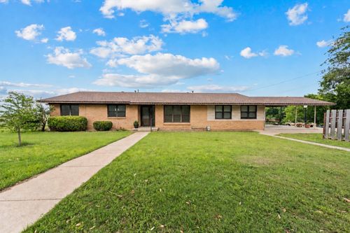 608 W Spring St, West, TX, 76691-1155 | Card Image