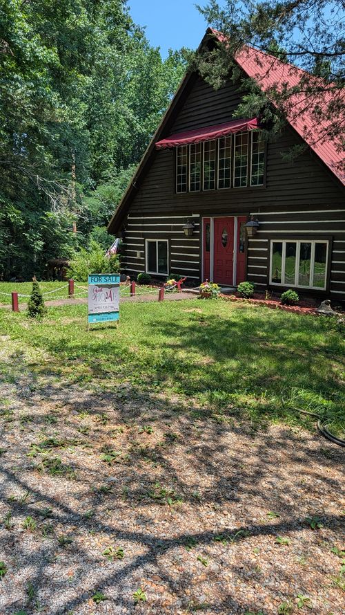 480 Hickman Shores Rd, Dover, TN, 37058-5742 | Card Image