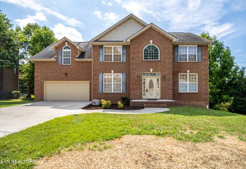 8334 Bay Garden Ln, Knoxville, TN, 37938-4594 | Card Image
