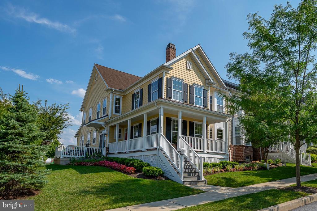 Shilling Ave, Malvern, PA 19355