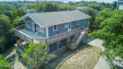 5805 Landing Ct, Emerald Isle, NC, 28594-3423 | Card Image