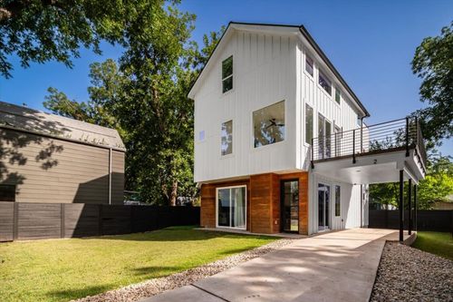 2-2902 Gonzales St, Austin, TX, 78702-3604 | Card Image