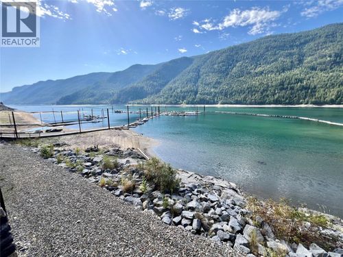 106-5570 Broadwater Rd, Castlegar, BC, V1N4V8 | Card Image