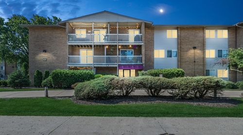unit-211-910 Beau Dr, Des Plaines, IL, 60016-5833 | Card Image