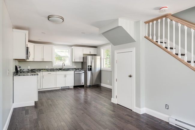 15 Lilac Lane, Condo with 2 bedrooms, 2 bathrooms and null parking in Kennebunk ME | Image 5