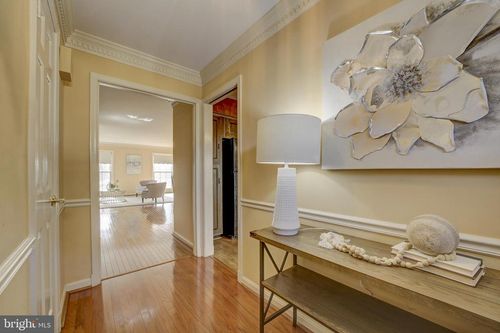 f-10902 Wickshire Way, ROCKVILLE, MD, 20852-3221 | Card Image