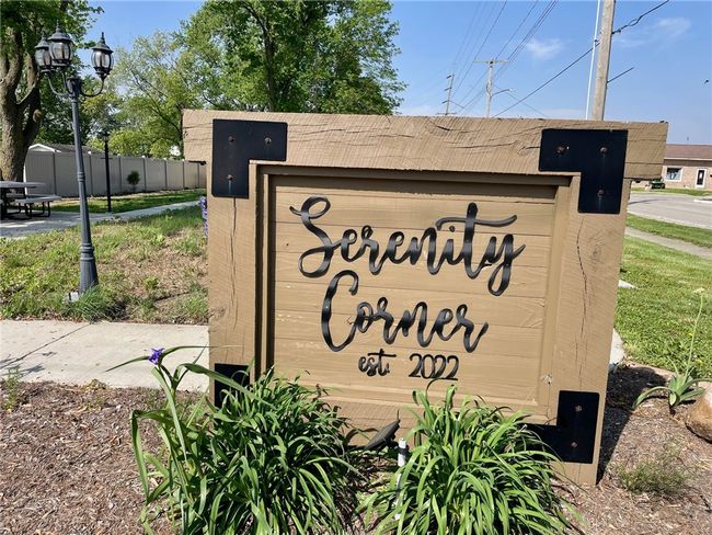 6 S Oakland Rd, House other with 2 bedrooms, 2 bathrooms and null parking in Ashmore IL | Image 9