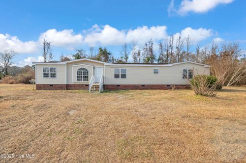 57 Henry Pridgen Dr, Burgaw, NC, 28425-4159 | Card Image